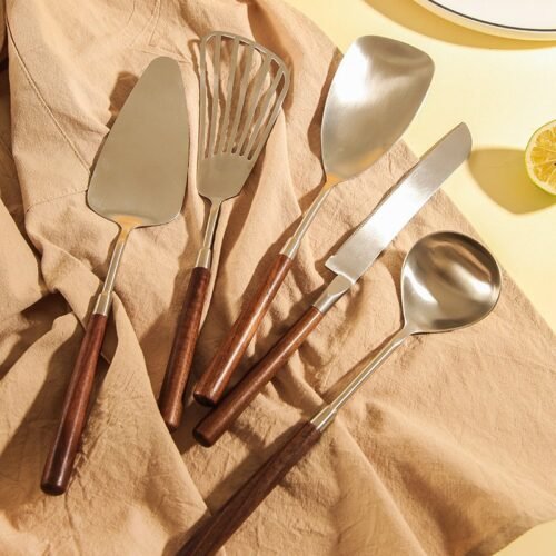 2-2-1.jpg Wood Handle Stainless Steel Cutlery Set